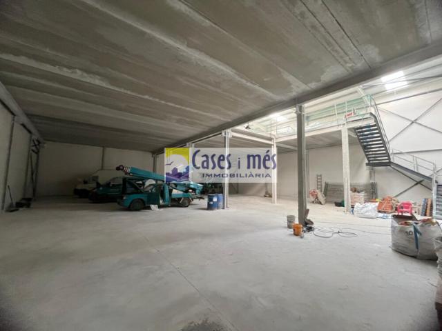 Local comercial en venta Massamagrell