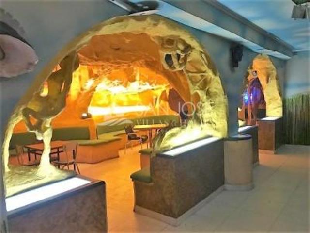Local comercial en venta Novelda