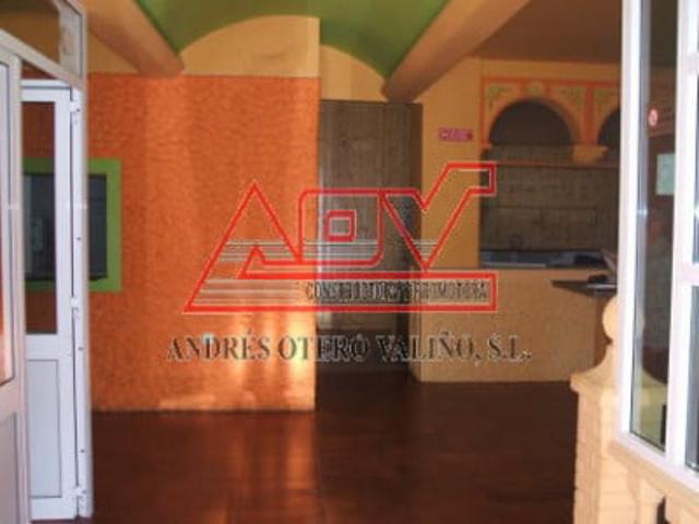 Local comercial en venta Narón