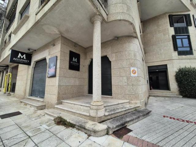 Local comercial en venta Nigrán