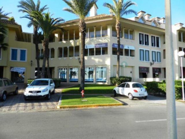 Local comercial en venta Sotogrande