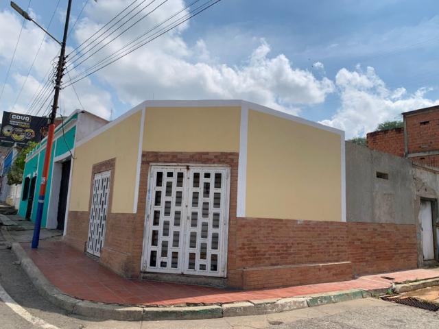 LOCAL COMERCIAL EN VENTA SAN BLAS