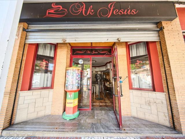 Local Comercial en venta, San Cristóbal, Pinos Puente