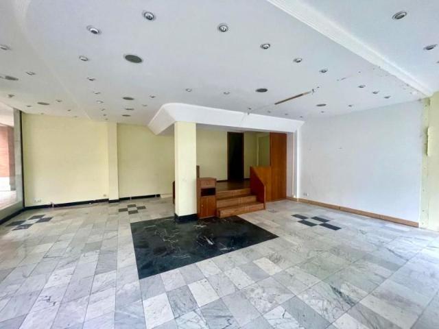 Local comercial en venta San Sebastián