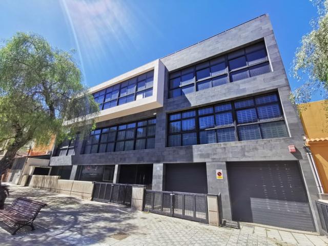 Local comercial en venta. SANTA CRUZ DE TENERIFE