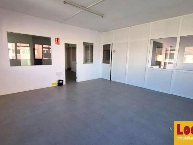 Local comercial en venta Santander
