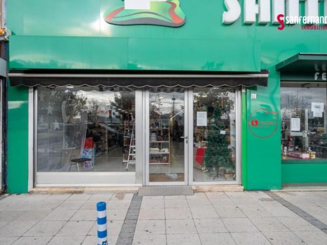 Local comercial en venta Santander