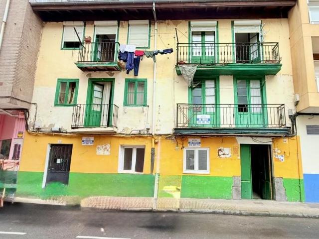 Local comercial en venta Santoña