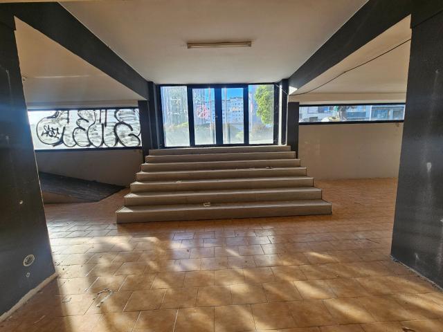 Local comercial en venta. SANTIAGO DE COMPOSTELA