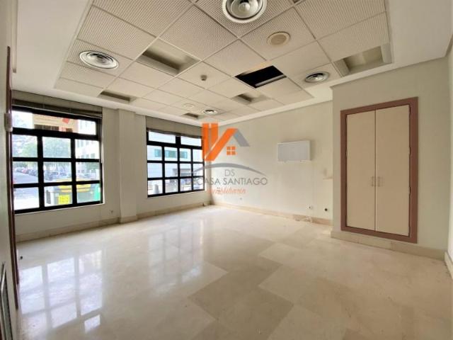 Local comercial en venta Santiago de Compostela