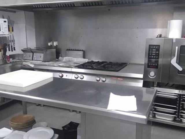 Local comercial en venta. SANTIAGO DE COMPOSTELA