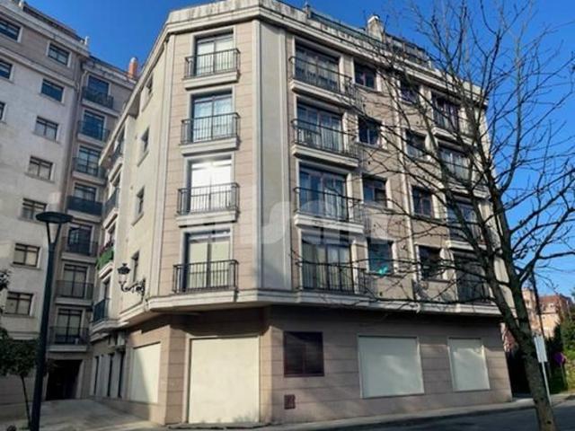 Local comercial en venta Ponteareas