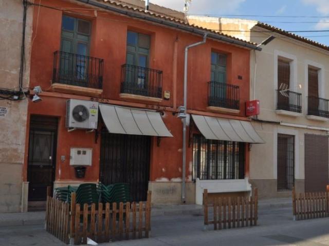 Local comercial en venta Pinoso