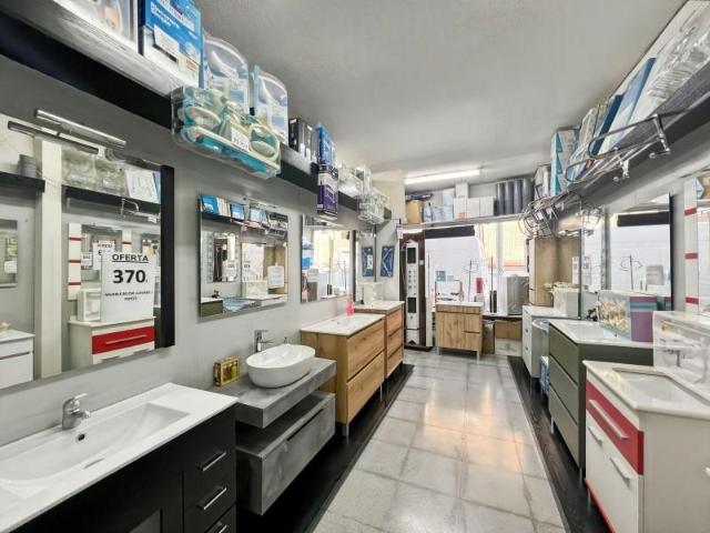 Local comercial en venta Pinto