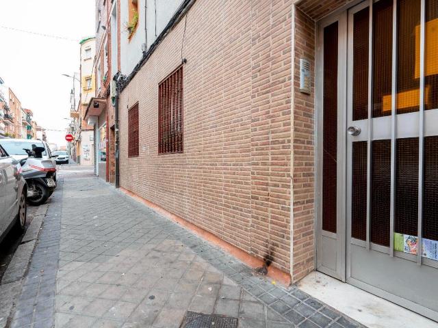 Local Comercial en venta, Puente de Vallecas San Diego, Madrid
