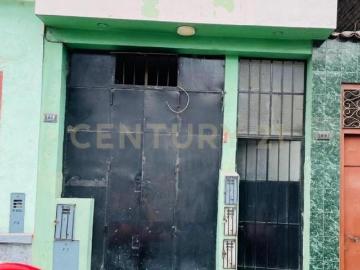 LOCAL COMERCIAL EN VENTA PUERTA A LA CALLE EN LINCE