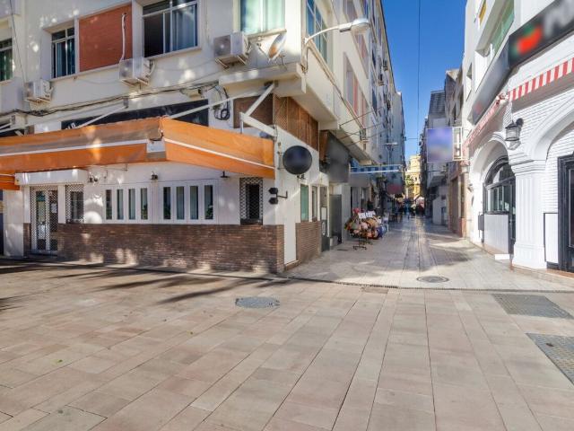 Local Comercial en venta, Torremolinos, Málaga