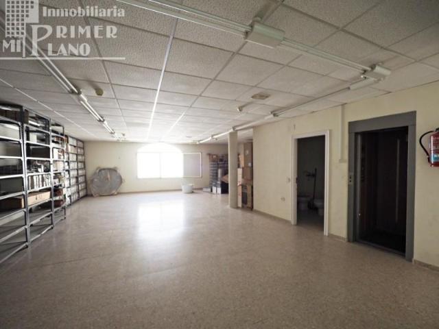 Local comercial en venta Tomelloso