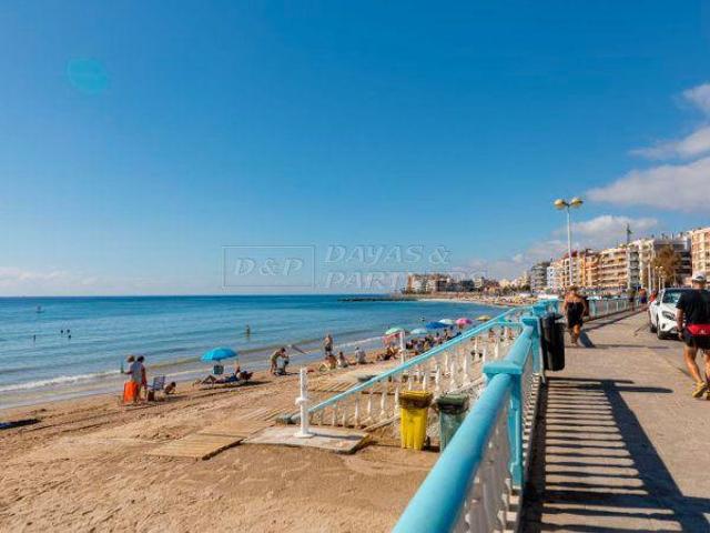 Local comercial en venta Torrevieja