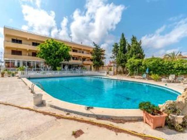 Local comercial en venta Torrevieja