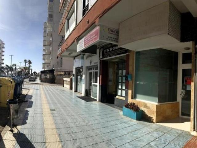 Local comercial en venta Torre del Mar