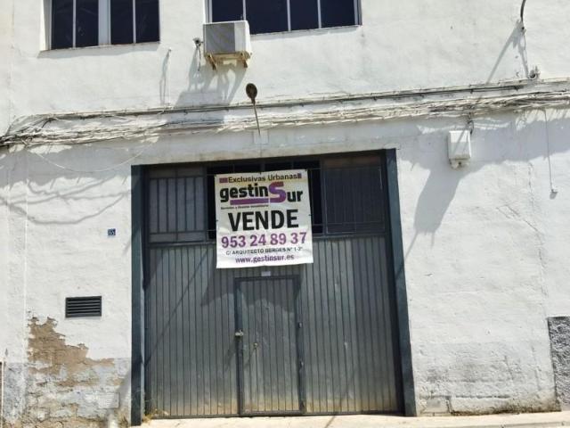 Local comercial en venta Torredonjimeno