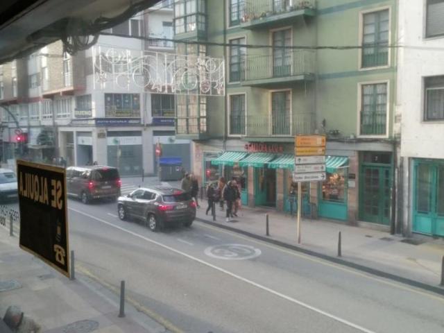 Local comercial en venta Torrelavega