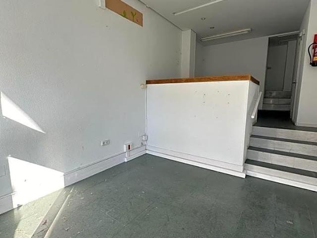 Local comercial en venta Torrelavega