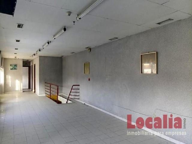 Local comercial en venta Torrelavega