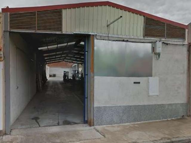 Local comercial en venta Valdepeñas