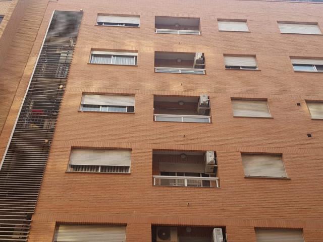 Local comercial en venta. VALENCIA