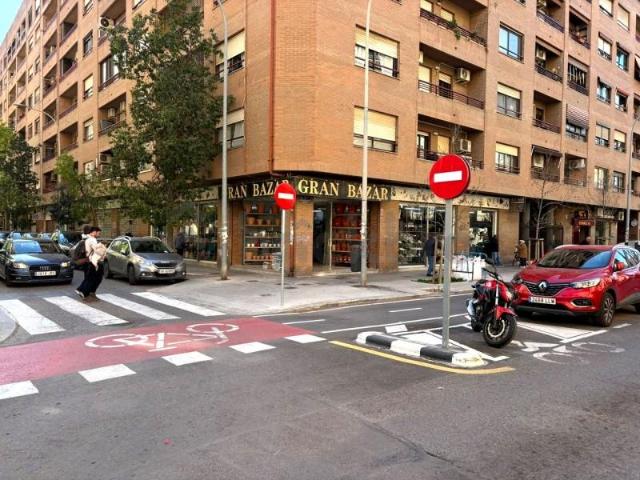 Local comercial en venta Valencia