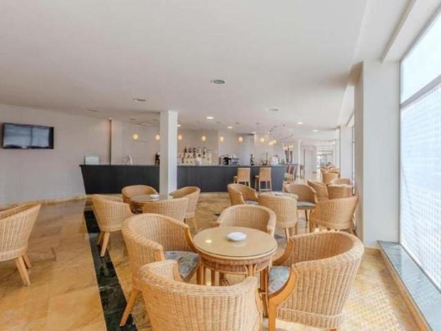 Local comercial en venta Vícar