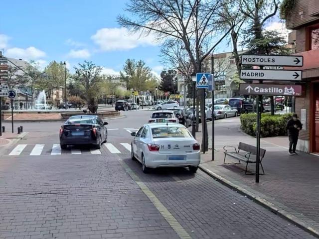 Local comercial en venta. VILLAVICIOSA DE ODóN