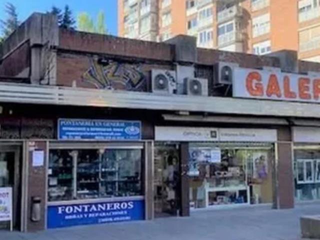 Local comercial en venta. VILLA DE VALLECAS