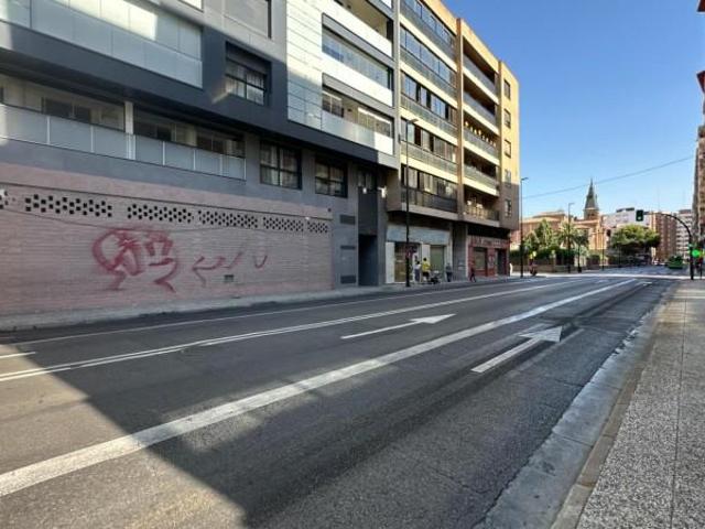 Local comercial en venta Zaragoza