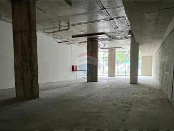 Local comercial en vitacura | Espacios por CLF 160.00 en Vitacura