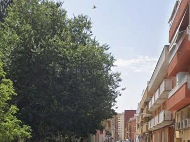 LOCAL COMERCIAL EN VILLENA
