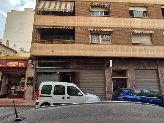 LOCAL COMERCIAL EN ZONA DE ALTA AFLUENCIA