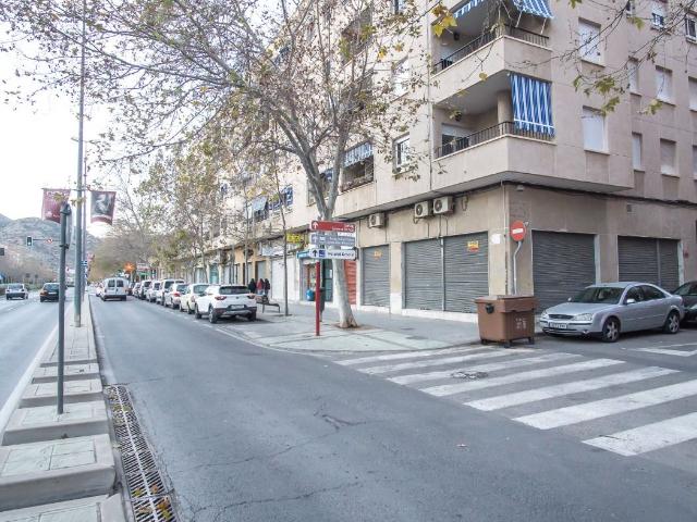 Local comercial en zona inmejorable – Ideal para cualquier tipo de negocio