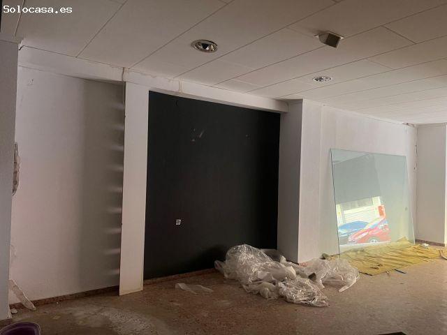 Local comercial en zona L Almaig Ontinyent