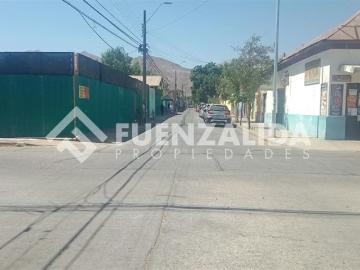 Local comercial esquina j.M. Carrera | Espacios por CLF 0.50 en Vicuña