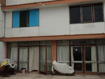 LOCAL COMERCIAL. frente: 12m y fondo: 30mt. Total 360m2