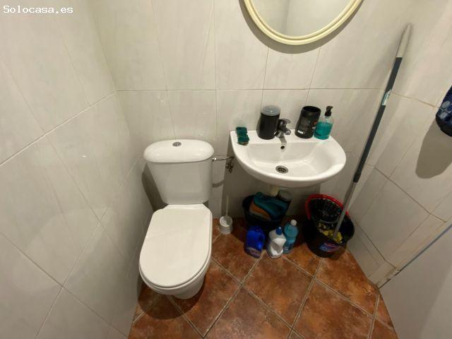 LOCAL COMERCIAL IDEAL INVERSORES EN ZONA PISCINAS DE MANRESA