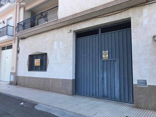 LOCAL COMERCIAL O NAVE CÉNTRICA