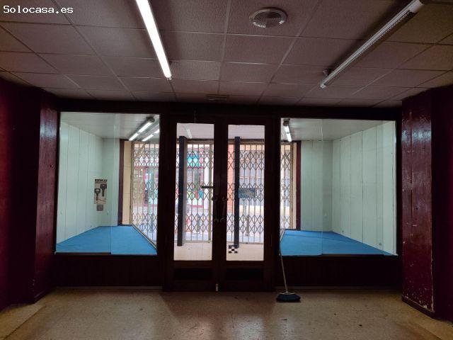 LOCAL COMERCIAL MUY CENTRICO CON ACCESO POR DOS CALLES