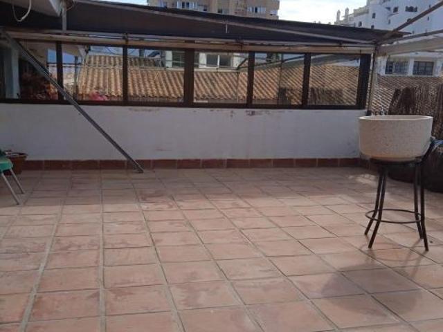 Local comercial situado en la reconocida zona del Zoco, en el kilómetro 4 de La Manga del Mar Menor