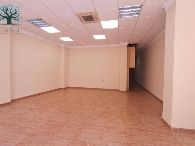 LOCAL COMERCIAL SÚPER CÉNTRICO EN MAZARRÓN PUEBLO