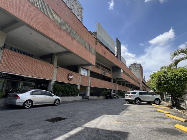 Local comercial para venta en Santa Paula