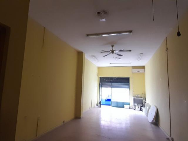 Local comercial para comercio u oficina céntrico